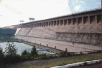 Изображение вопроса Гидроэнергия, которая на гидроэнергетических станц...